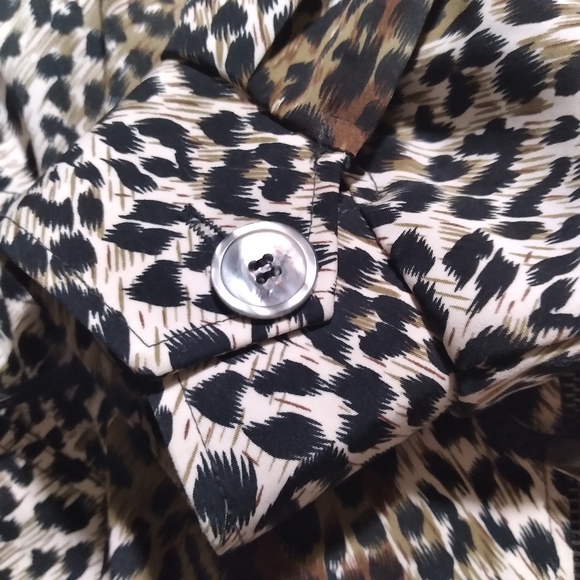 Aquarium Age Jacket Womens Size OSFM Leopard Print Long Length - Picture 9 of 12